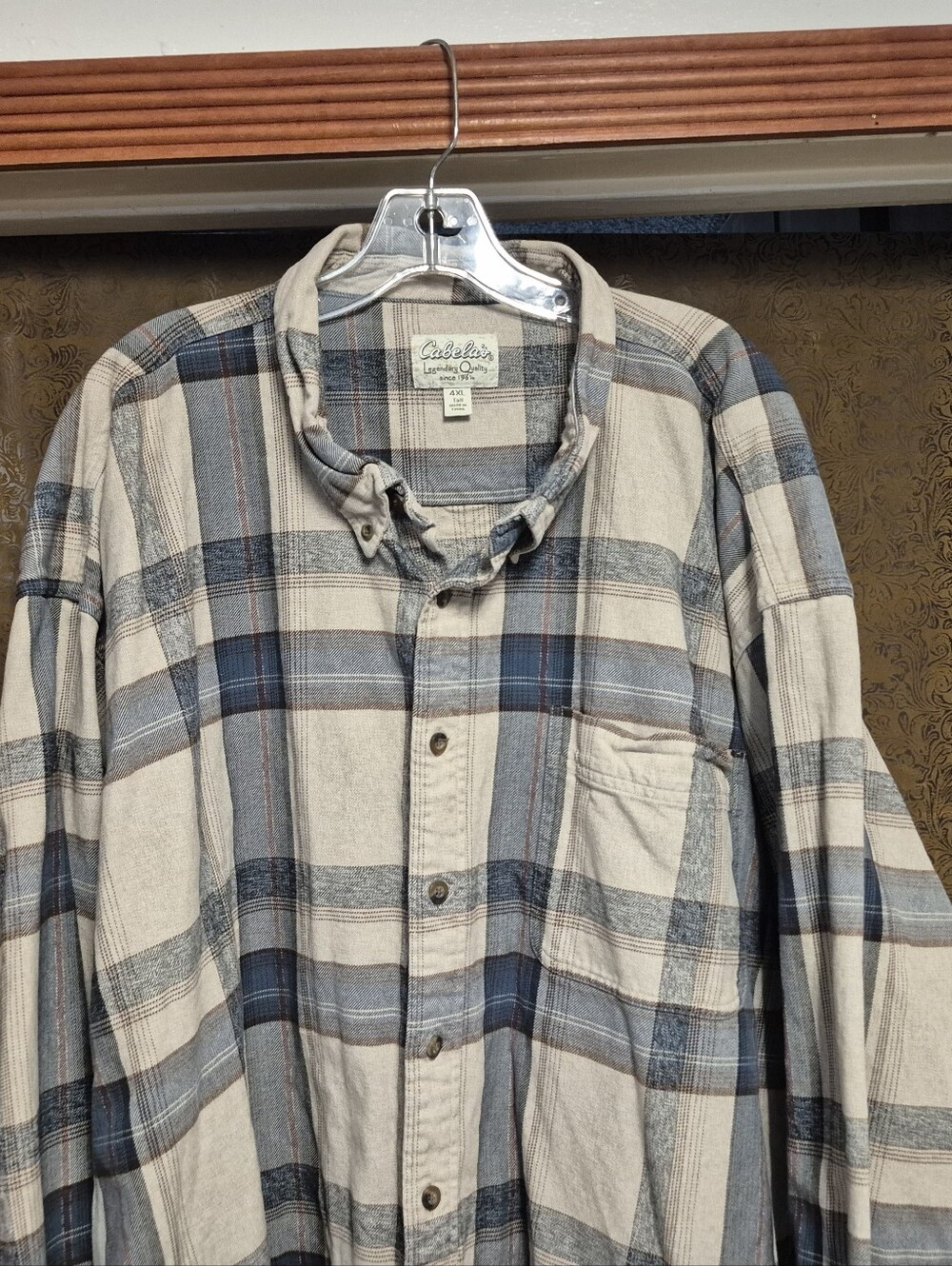 Cabela's Men's Blue Plaid Button-Down Flannel Shirt